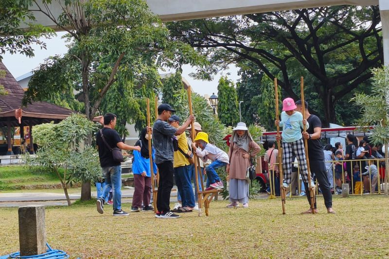 10 Ribu Pengunjung Memadati TMII saat Libur Panjang Iduladha