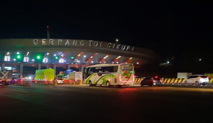 450 Ribu Kendaraan Melintas via Tol Tangerang Merak saat Libur Iduladha