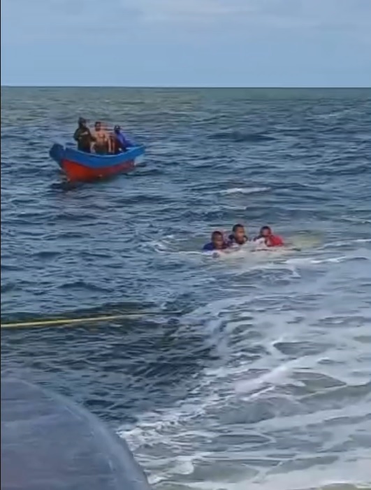 Longboat Tenggelam di Perairan Kaimana Papua Tengah, 5 Orang Tewas