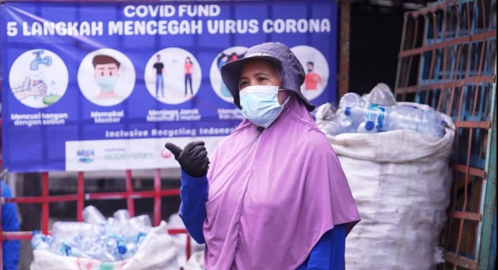 Wahyuni, Pengumpul Sampah yang Ketiban Berkah Program Inclusive Recylcling Indonesia