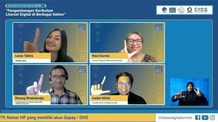 Sudah Saatnya Kurikulum Literasi Digital Dihadirkan di Sekolah