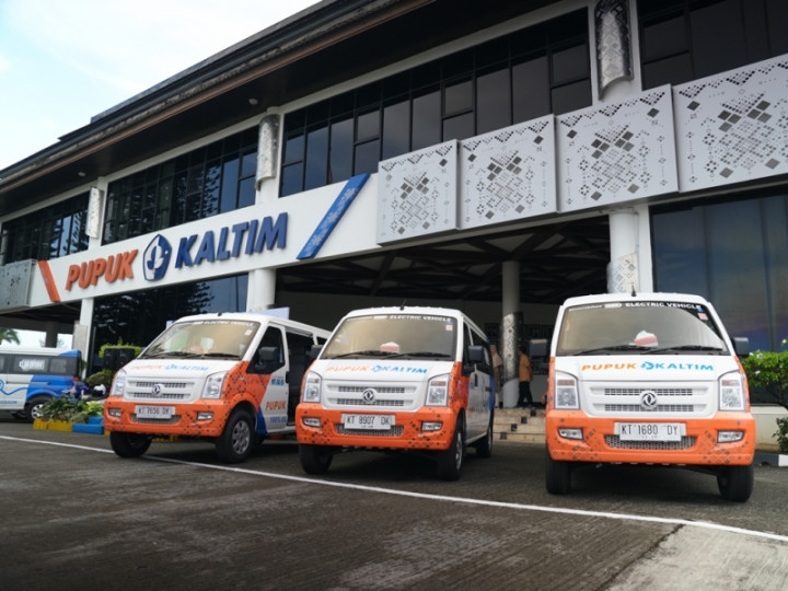 Komitmen <i>Net Zero Carbon Emission</i>, Pupuk Kaltim Gunakan Mobil Listrik
