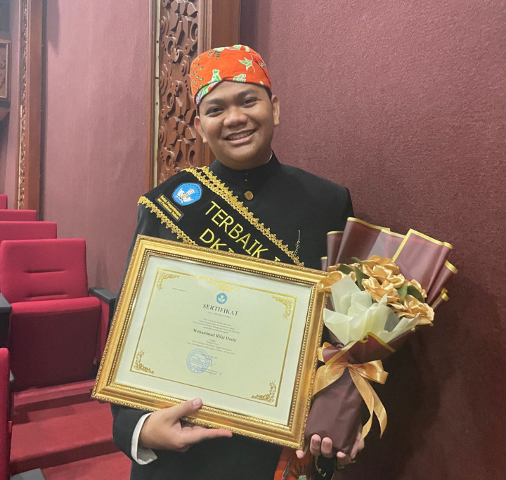 Inovasi Telusur Bahasa, Mahasiswa FKG UI Terpilih Jadi Duta Bahasa DKI Jakarta 2023