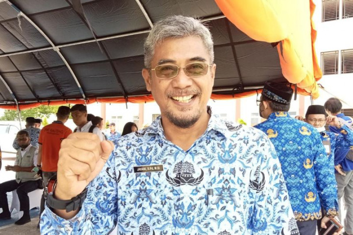 Disdik Palangkaraya Larang Sekolah Berbisnis Seragam