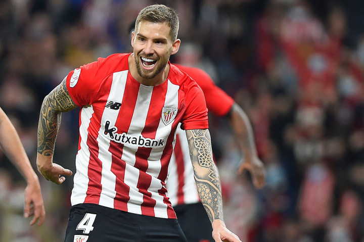 Barcelona Kontrak Bek Inigo Martinez dengan Status Bebas Transfer