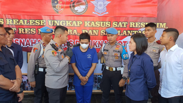 Bejat! Guru Honorer Ajak Siswi SD ke Penginapan Lalu Lakukan Pencabulan