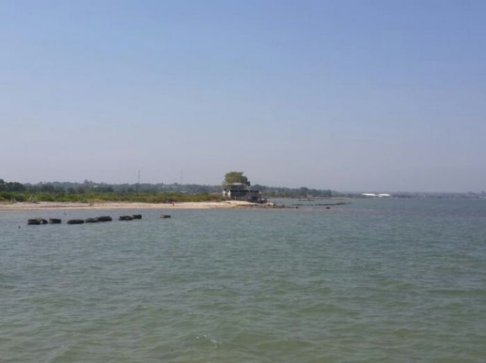 Ditelan Abrasi, Permukiman 96 KK Dusun Simonet Pekalongan Resmi Hilang dari Peta