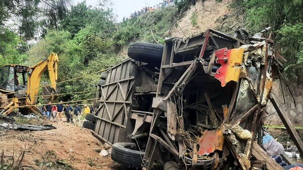 Korban Tewas Bus Terjun Jurang di Meksiko Jadi 29 Orang