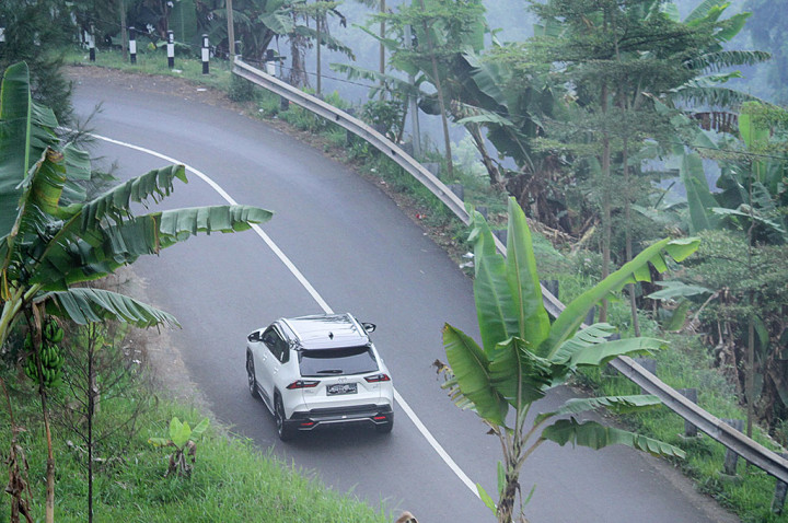 Mengukur Konsumsi BBM Yaris Cross Versi Hybrid