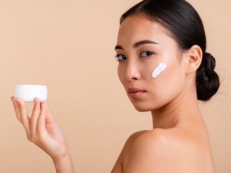 7 Produk Perawatan Kulit Anti-Aging yang Direkomendasikan Dermatologist