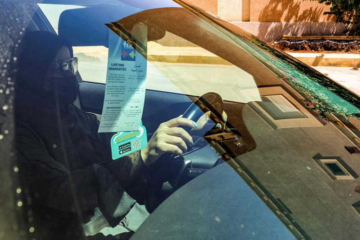 Setelah 5 Tahun Kebijakan Perempuan Saudi Boleh Mengemudi