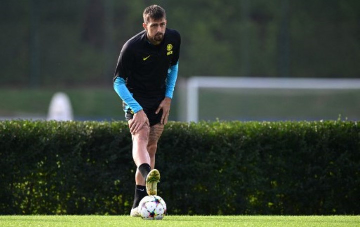 Inter Resmi Permanenkan Acerbi