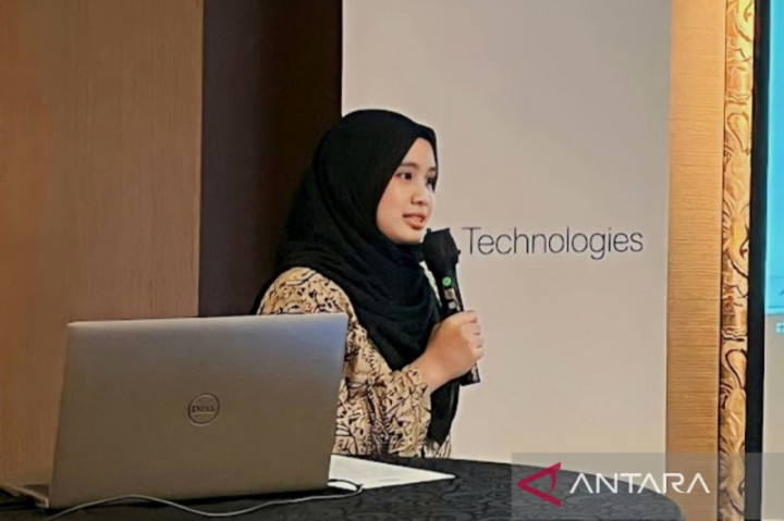 Elsa Sukses di Bidang Teknologi Informatika Berkat Program Bangkit