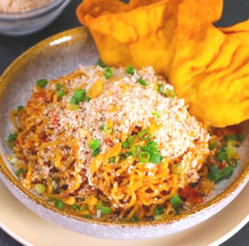 Kamu Bisa Buat Mie Gacoan Sendiri Lho! Intip Resepnya