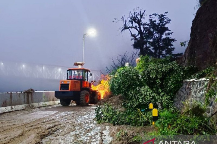 PUPR Pasang Jembatan Bailey Penghubung Malang-Lumajang