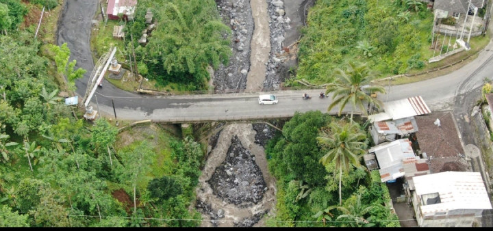 Jembatan Akses Malang-Lumajang Akan Dibangun Permanen