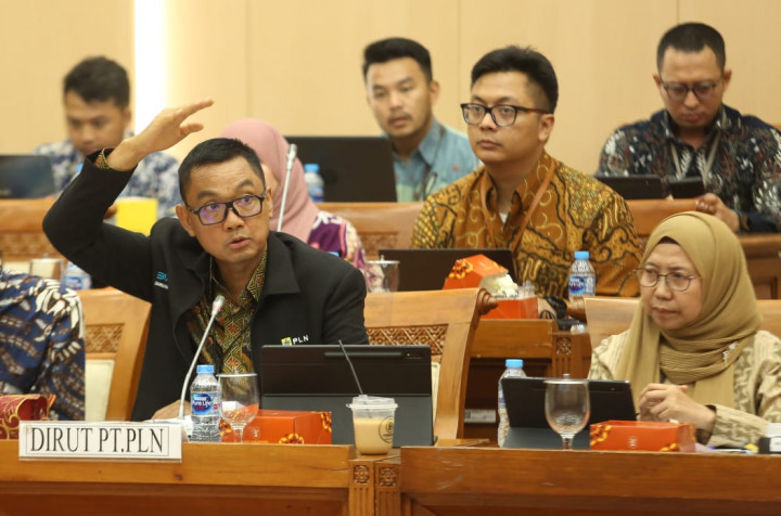Dukung PLN Lanjutkan Transisi Energi, Komisi VII DPR: <i>Because PLN Do Really Care</i>