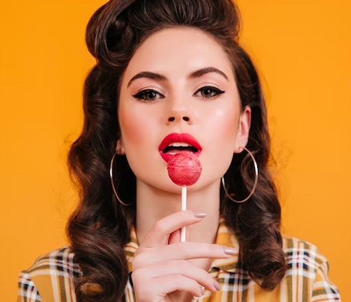 5 Cara Ini Mampu Menjaga Lipstik Tetap Merona di Bibirmu