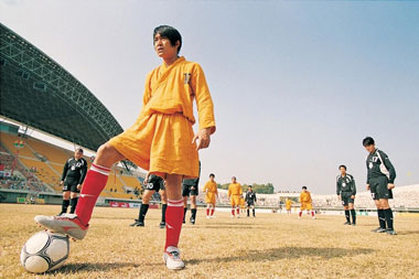 Stephen Chow Garap Film Shaolin Soccer Perempuan