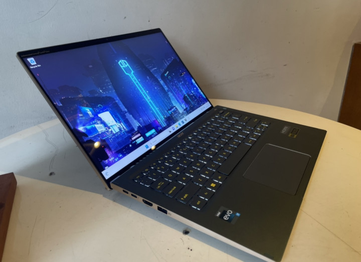 Acer Swift 14, Desain Mewah Fitur Berlimpah