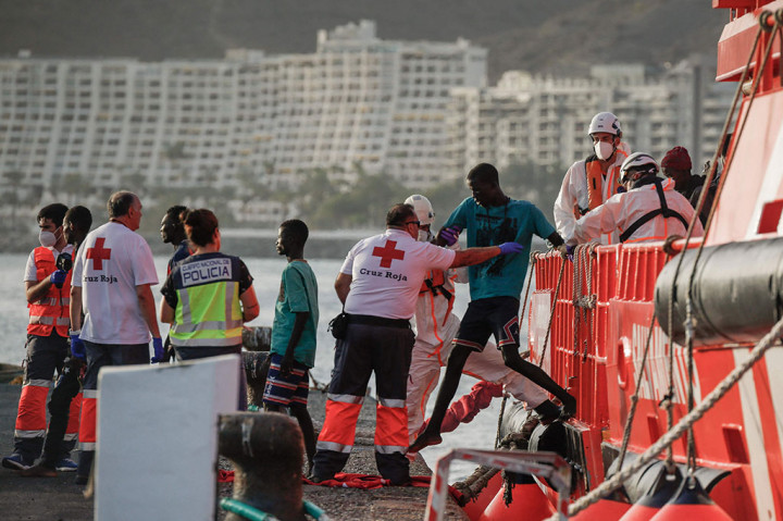 86 Migran Diselamatkan dari Kapal di Dekat Kepulauan Canary
