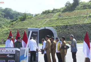 5 Fakta Tol Cisumdawu Rp18,3 Triliun yang Diresmikan Jokowi Hari Ini