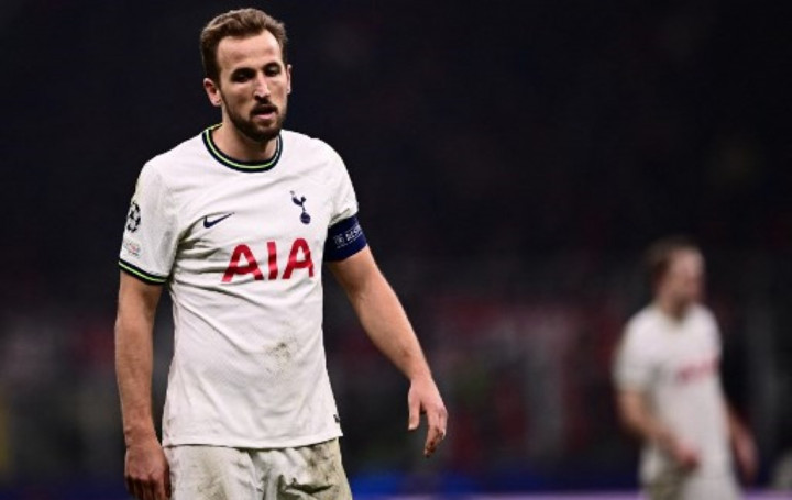 Tottenham Siap Beri Gaji Fantastis Demi Pertahankan Kane