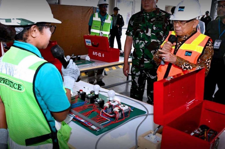 Wapres Apresiasi Pendidikan Vokasi di Institut Pertambangan Nemangkawi Milik PT Freeport Indonesia