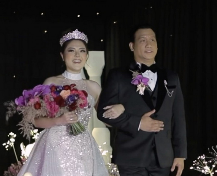 Tina Toon Ternyata Sudah Menikah Sebulan Lalu