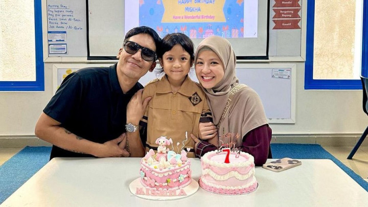 Masih Harmonis Setelah Cerai, Desta dan Natasha Rizki Rayakan Ultah Anak Bareng