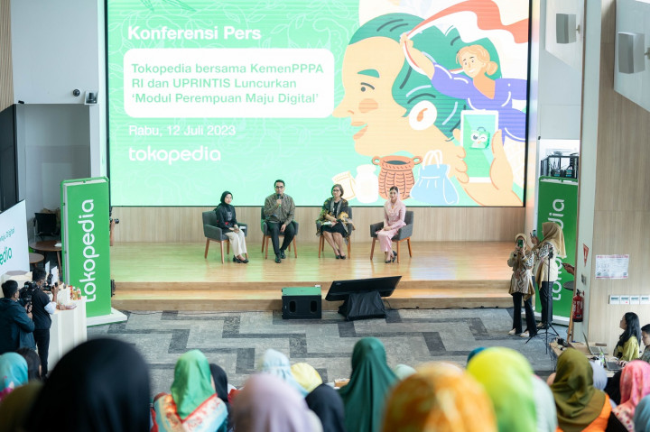 Modul Perempuan Maju Digital Dukung Pemberdayaan Perempuan UMKM