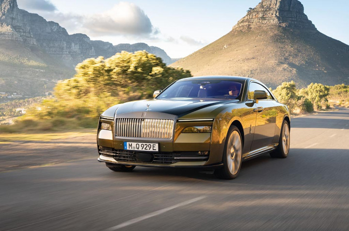 Konsumen Rolls-Royce Bisa Kena Blacklist Kalau Lakukan Ini