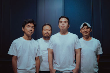 Reuni Is Pusakata dan Payung Teduh Rilis Single Baru 