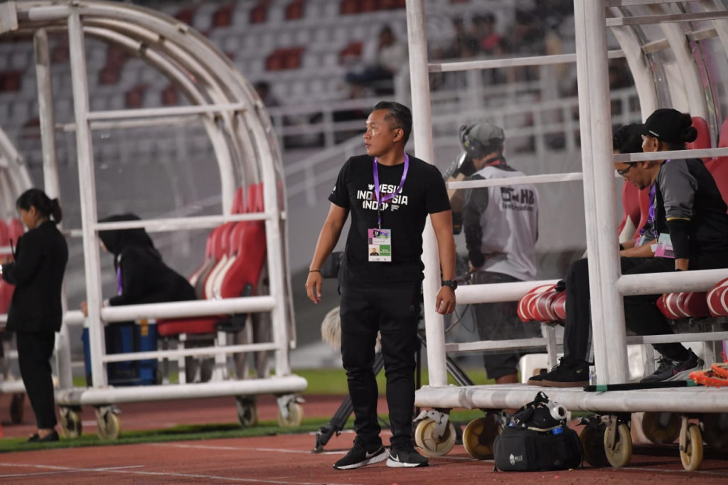 Pelatih timnas putri U-19, Rudy Eka Priyambada. (Foto: Dok. PSSI)