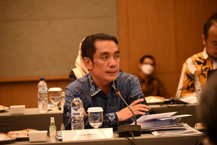 Meresahkan, Anggota DPR Haramkan Peminjam Bayar Pinjol Ilegal