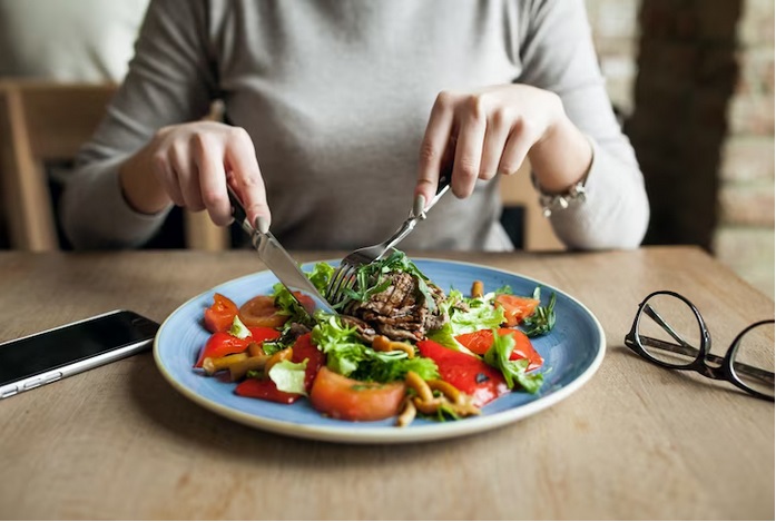 Ini Takaran Isi Piringku untuk Orang Dewasa