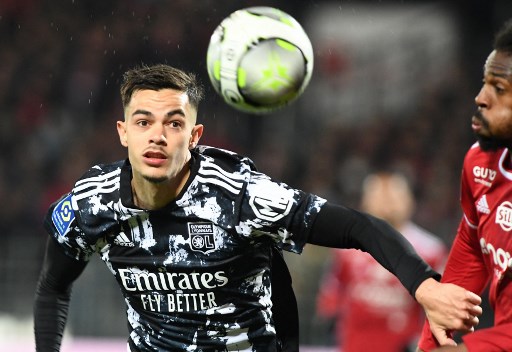 Bournemouth Datangkan Gelandang Lyon Romain Faivre