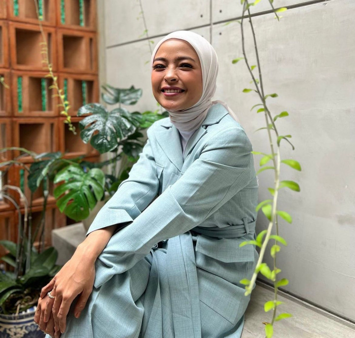 Disebut Mirip Pembantu oleh Posan Tobing, Tantri Kotak: Pekerjaan Mereka Mulia