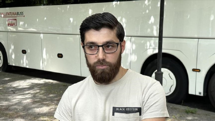 Pria Muslim Tak Jadi Bakar Alkitab di Depan Kedubes Israel