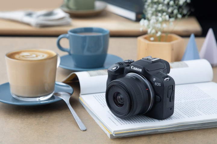 Canon Rilis Kamera Terjangkau untuk Pemula, EOS R100