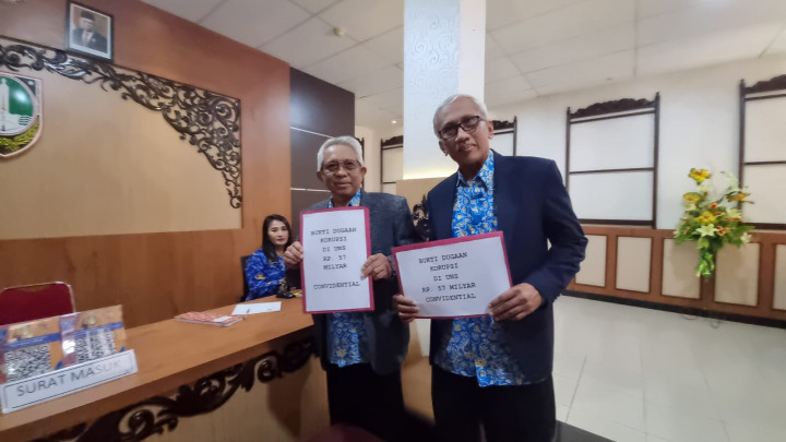 Mantan Petinggi MWA UNS Laporkan Dugaan Korupsi UNS Ke Gibran