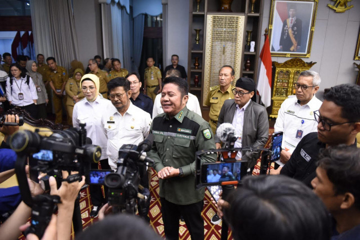 Mentan Minta Sumsel Surplus 1 Juta Ton Beras Tahun Ini