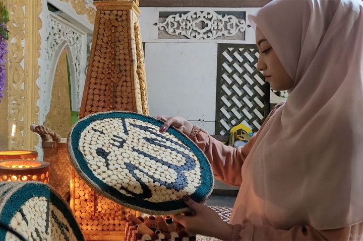 Mengolah Limbah Bonggol Jagung menjadi Kerajinan Bernilai Ekonomis Tinggi