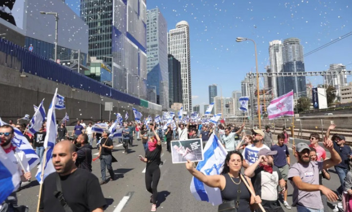 Warga Israel Kembali Protes Reformasi Sistem Peradilan