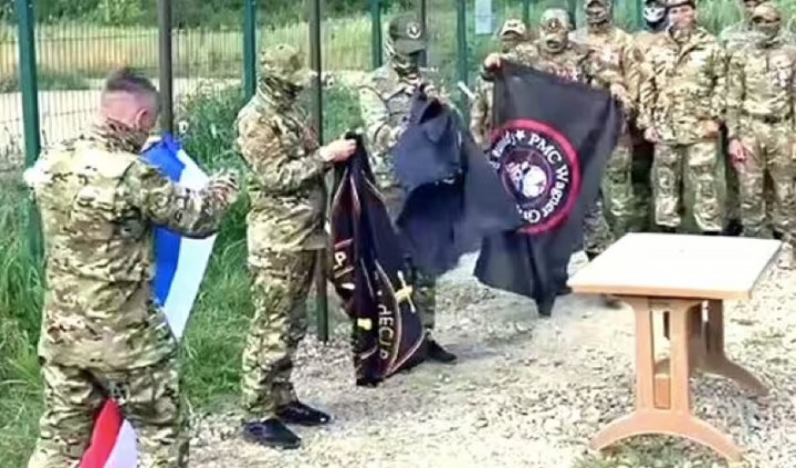 Gelombang Pasukan Tiba di Belarusia, Wagner Tutup Markas di Rusia