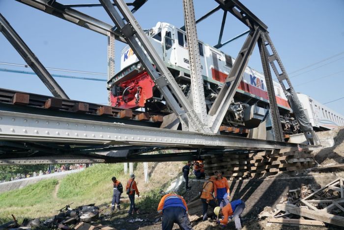 Sopir dan Kernet Truk Penyebab Kecelakaan KA Brantas Diperiksa
