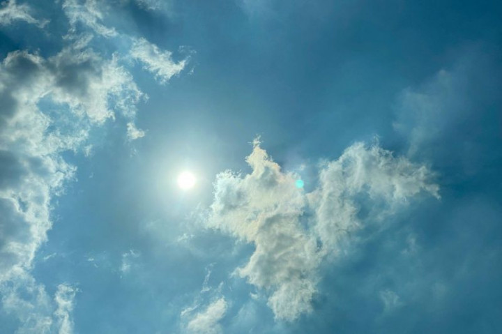 Kota Besar di Indonesia Bakal Cerah Berawan Kamis Pagi