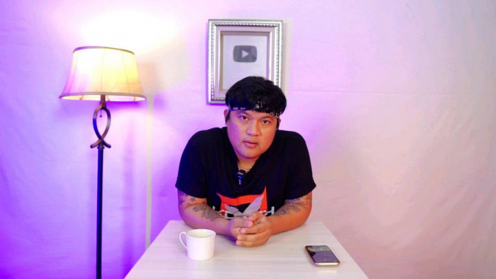 Dianggap Merendahkan Wajah Tantri seperti Pembantu, Posan Tobing Minta Maaf