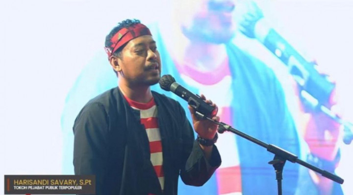 Ketua Kadin Pamekasan Dinobatkan Tokoh Pejabat Publik Terpopuler