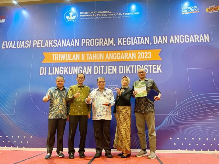 Unand Raih Penghargaan IKU 5 di Liga PTNBH dari Kemendikbudristek